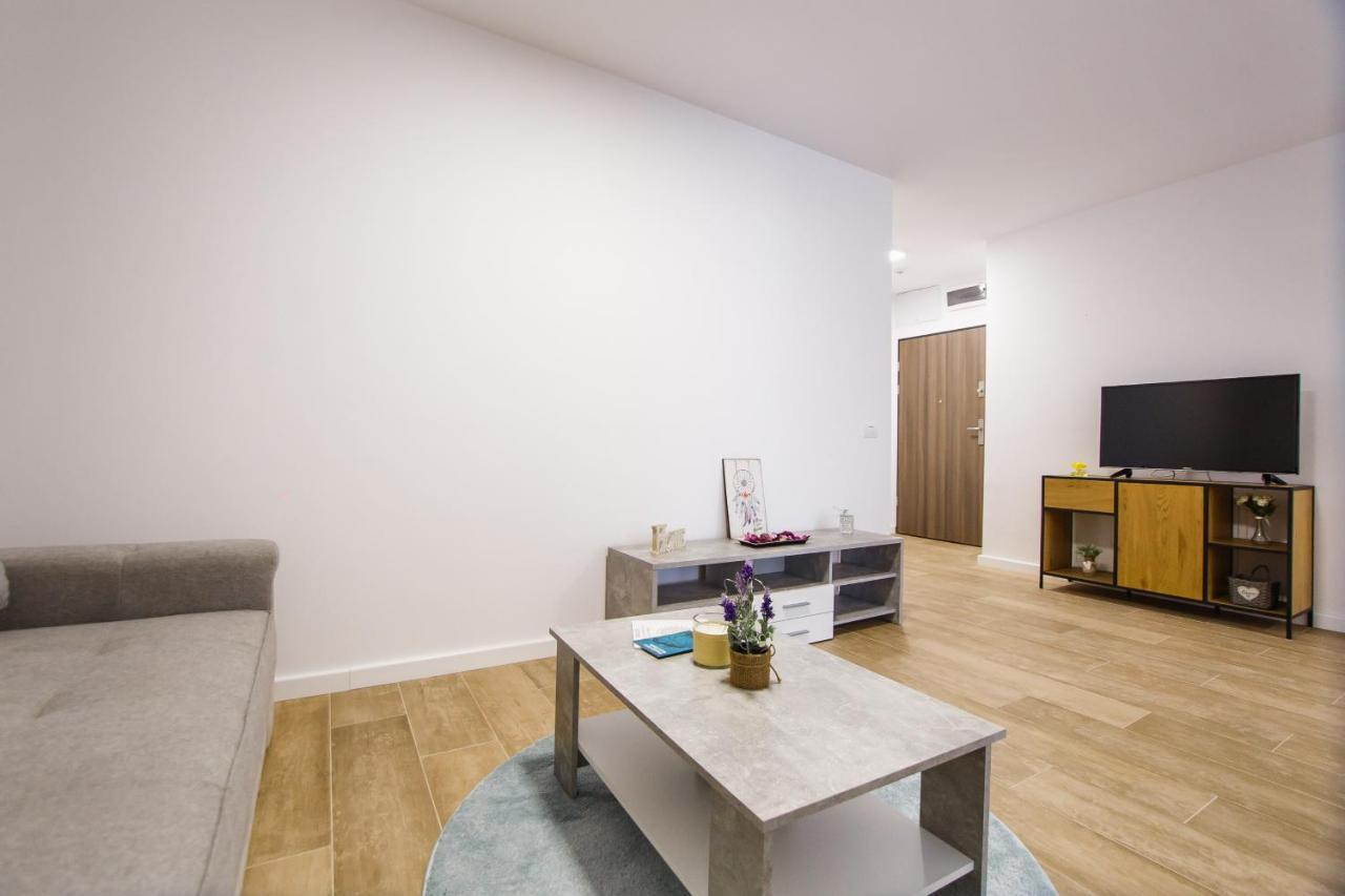 Lovely Home At West Residence Gran Varadino Esterno foto