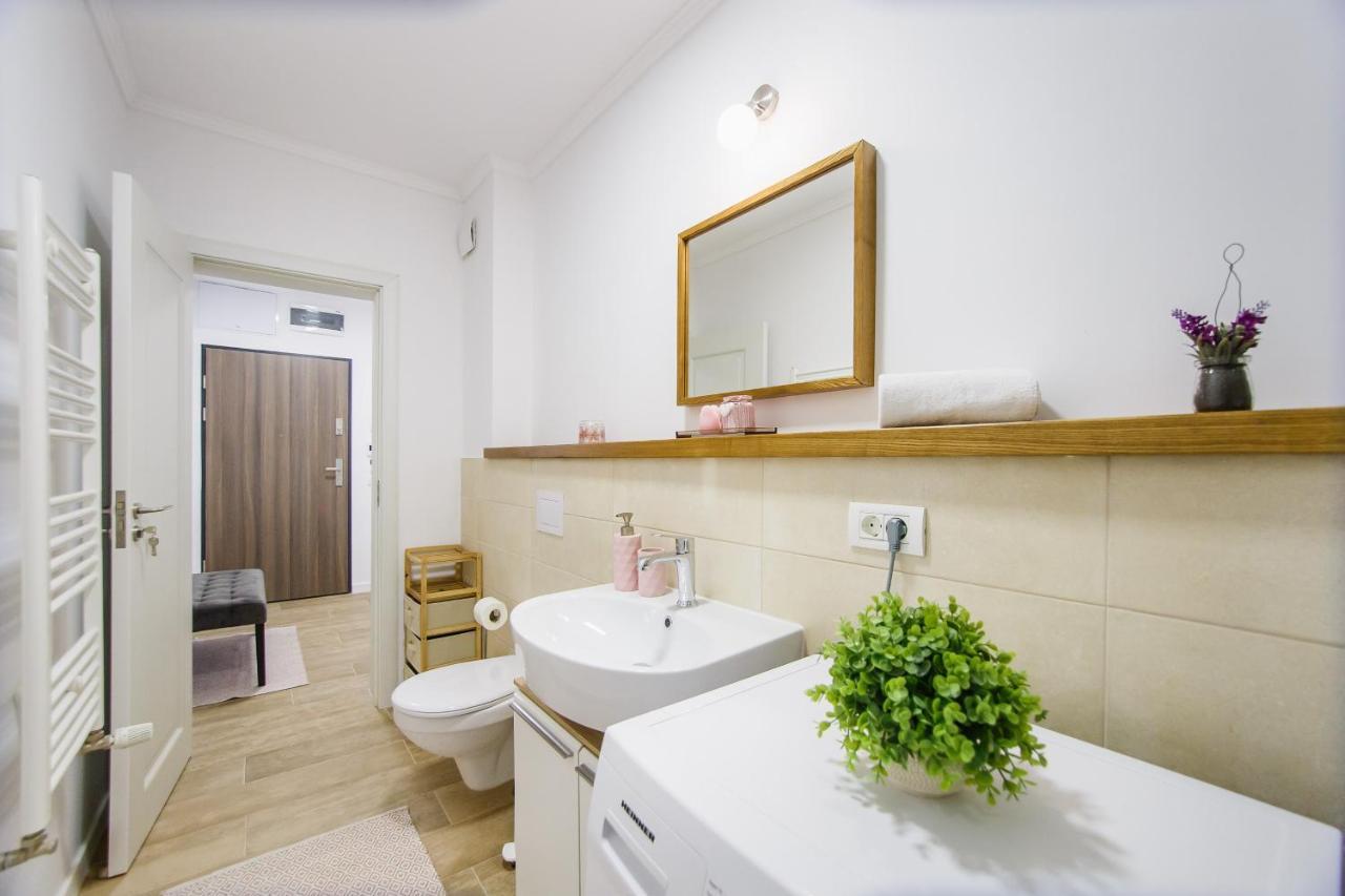 Lovely Home At West Residence Gran Varadino Esterno foto